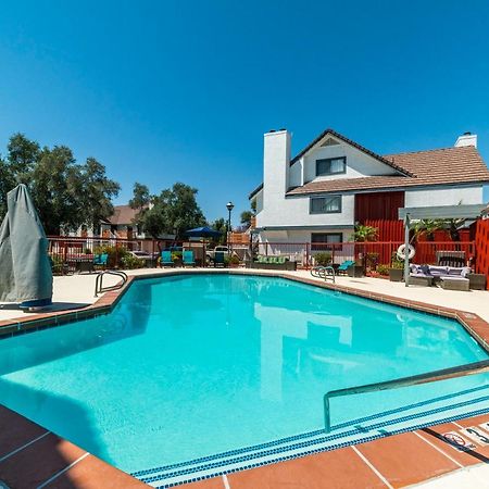 Metro Phoenix Loft Sleeps 6 エクステリア 写真