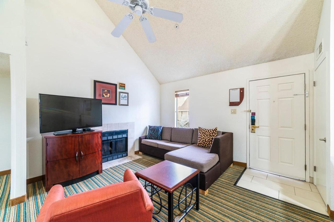 Metro Phoenix Loft Sleeps 6 エクステリア 写真