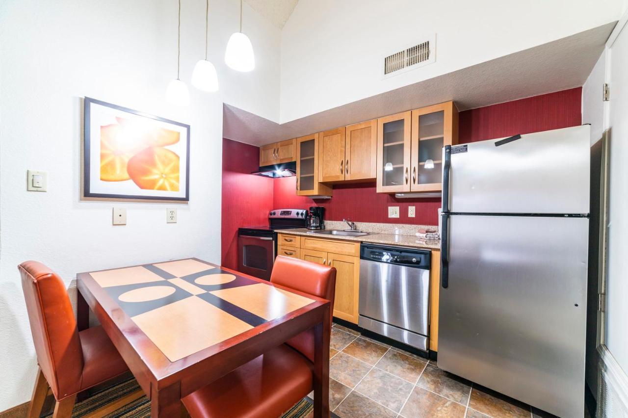 Metro Phoenix Loft Sleeps 6 エクステリア 写真